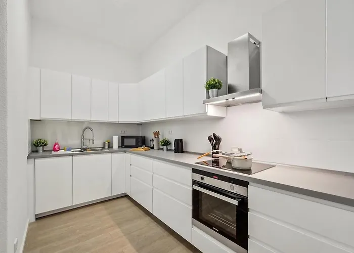 Appartement Yello Homes - Loft - Airport & Messe 6 Betten & Wifi