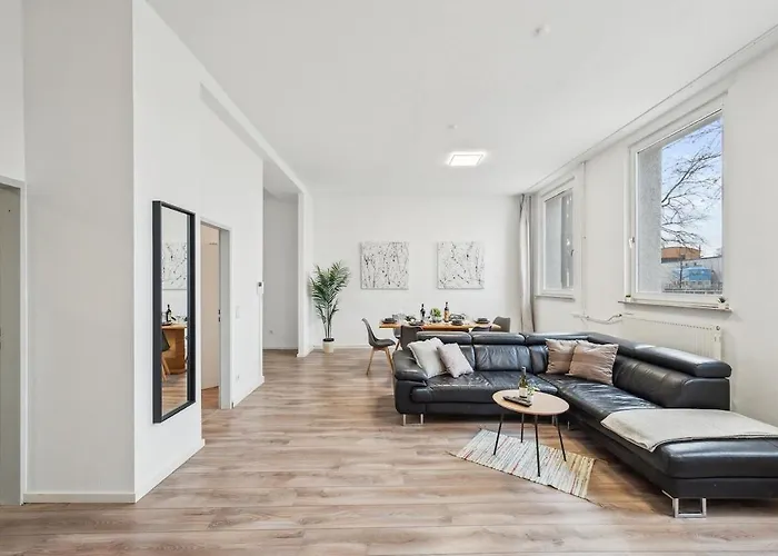 Appartement Yello Homes - Loft - Airport & Messe 6 Betten & Wifi Nuremberg