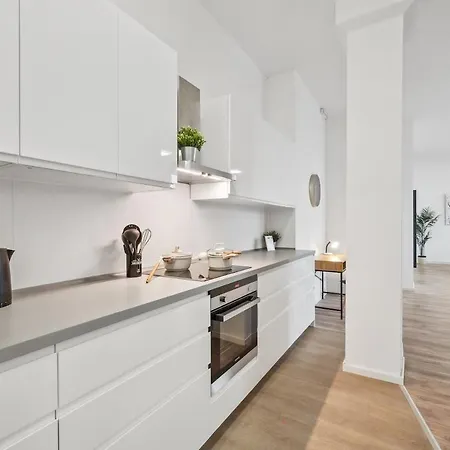 شقة Yello Homes - Loft - Airport & Messe 6 Betten & Wifi